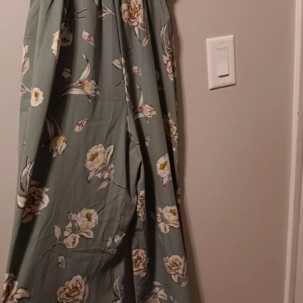 Xhilaration Sage Floral Print Jumpsuit - Picture 5 of 16